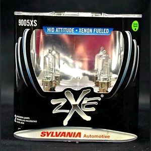 💡💡SYLVANIA 9005XS zXe® Halogen Headlight Bulb, 2 Pack!💡💡